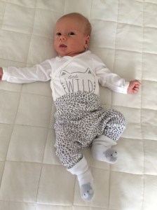 Vår en månad gamle son. Ja namnet är för mig bestämt. Men det ska velas ett tag till.