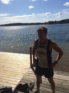 Esa en halvtimma innan start. Sämre ställen har man ju tagit på sig nummerlappen på i sina dar.